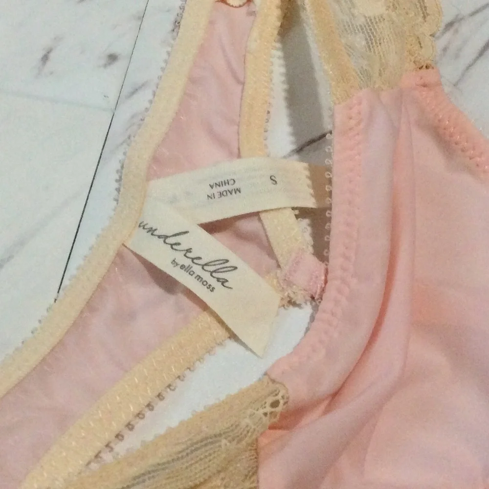 Underella Ella Moss Mimi Powder Pink Thong NWT